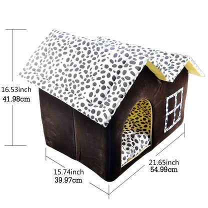 Cozy pet house with a soft polka dot roof, featuring a removable cushion and spacious entrance for small dogs and cats.